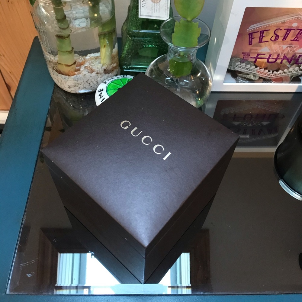 Gucci watch box